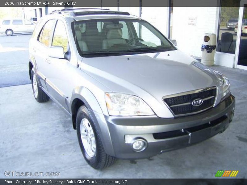 Silver / Gray 2006 Kia Sorento LX 4x4