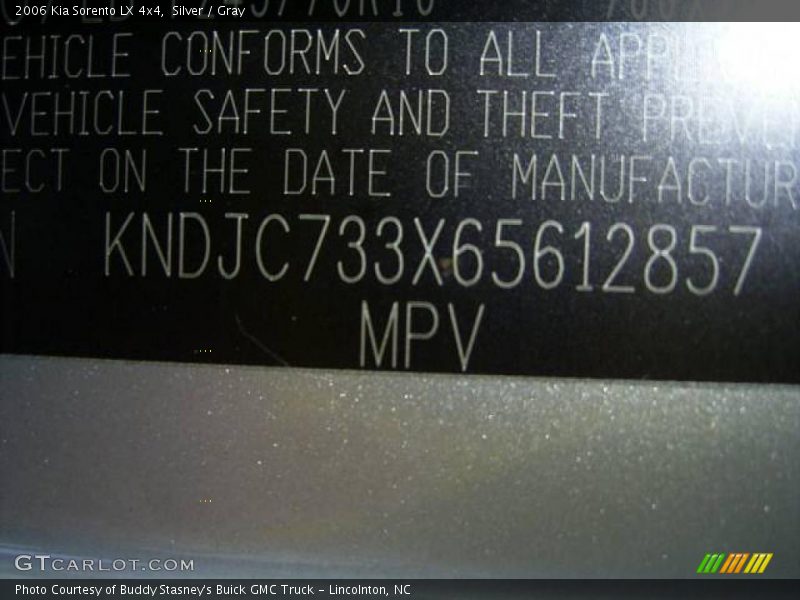 Silver / Gray 2006 Kia Sorento LX 4x4