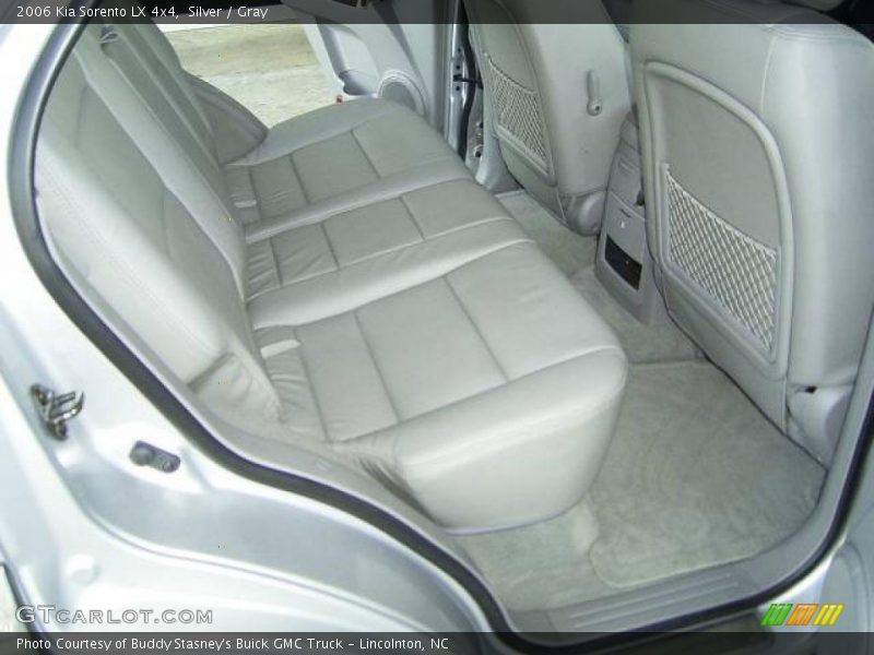 Silver / Gray 2006 Kia Sorento LX 4x4