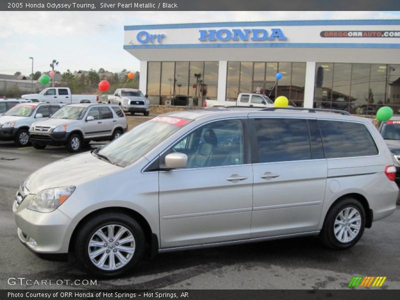 Silver Pearl Metallic / Black 2005 Honda Odyssey Touring