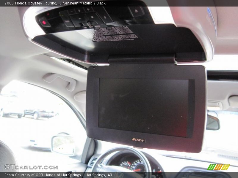 Silver Pearl Metallic / Black 2005 Honda Odyssey Touring
