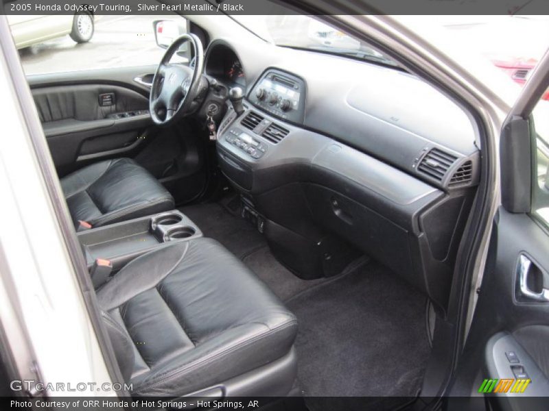 Silver Pearl Metallic / Black 2005 Honda Odyssey Touring