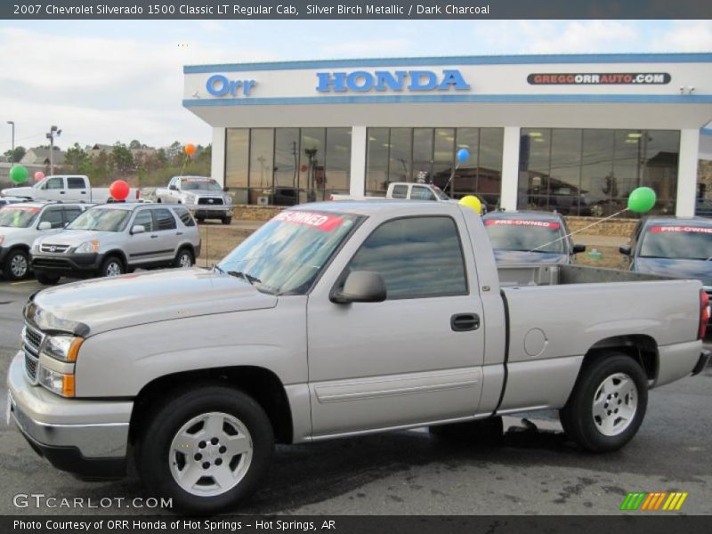 Silver Birch Metallic / Dark Charcoal 2007 Chevrolet Silverado 1500 Classic LT Regular Cab