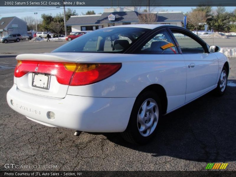 White / Black 2002 Saturn S Series SC2 Coupe