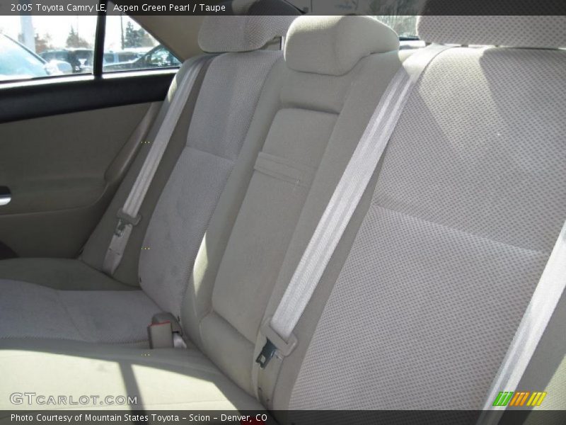 Aspen Green Pearl / Taupe 2005 Toyota Camry LE