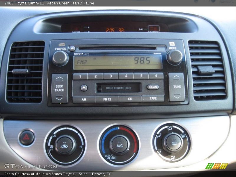 Aspen Green Pearl / Taupe 2005 Toyota Camry LE