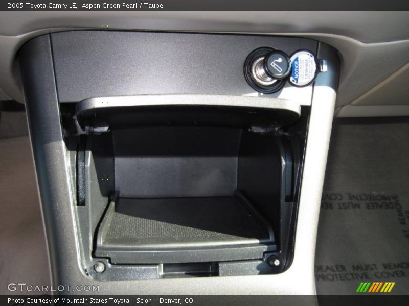 Aspen Green Pearl / Taupe 2005 Toyota Camry LE