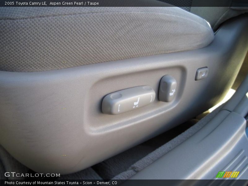 Aspen Green Pearl / Taupe 2005 Toyota Camry LE