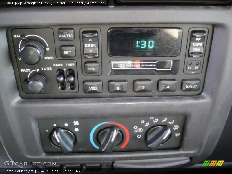 Patriot Blue Pearl / Agate Black 2001 Jeep Wrangler SE 4x4