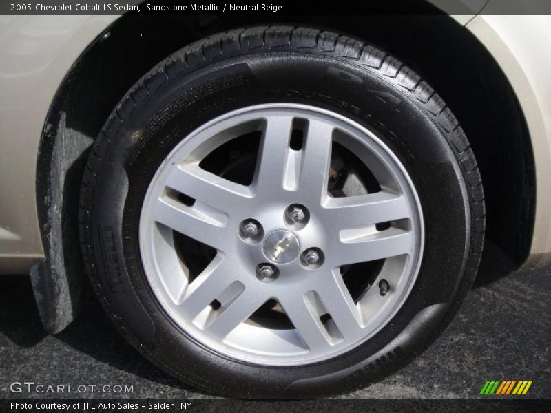 Sandstone Metallic / Neutral Beige 2005 Chevrolet Cobalt LS Sedan