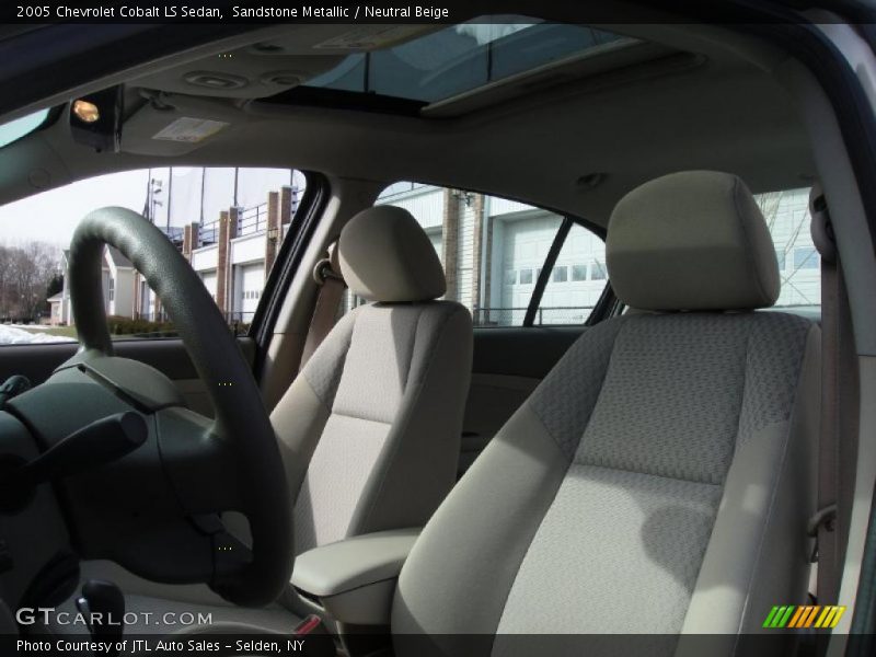 Sandstone Metallic / Neutral Beige 2005 Chevrolet Cobalt LS Sedan