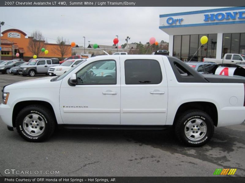 Summit White / Light Titanium/Ebony 2007 Chevrolet Avalanche LT 4WD