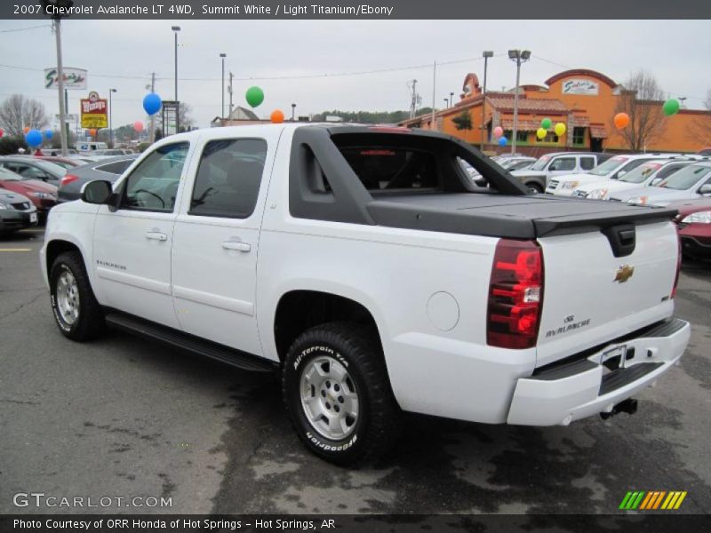 Summit White / Light Titanium/Ebony 2007 Chevrolet Avalanche LT 4WD