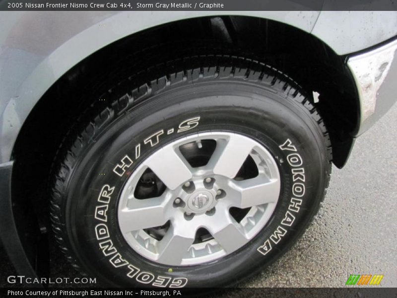 Storm Gray Metallic / Graphite 2005 Nissan Frontier Nismo Crew Cab 4x4