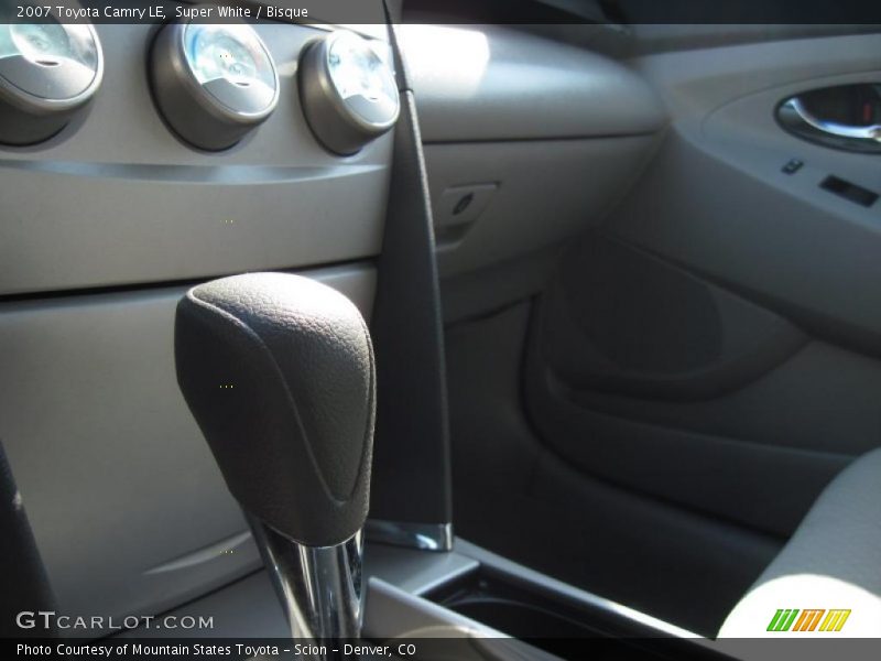 Super White / Bisque 2007 Toyota Camry LE