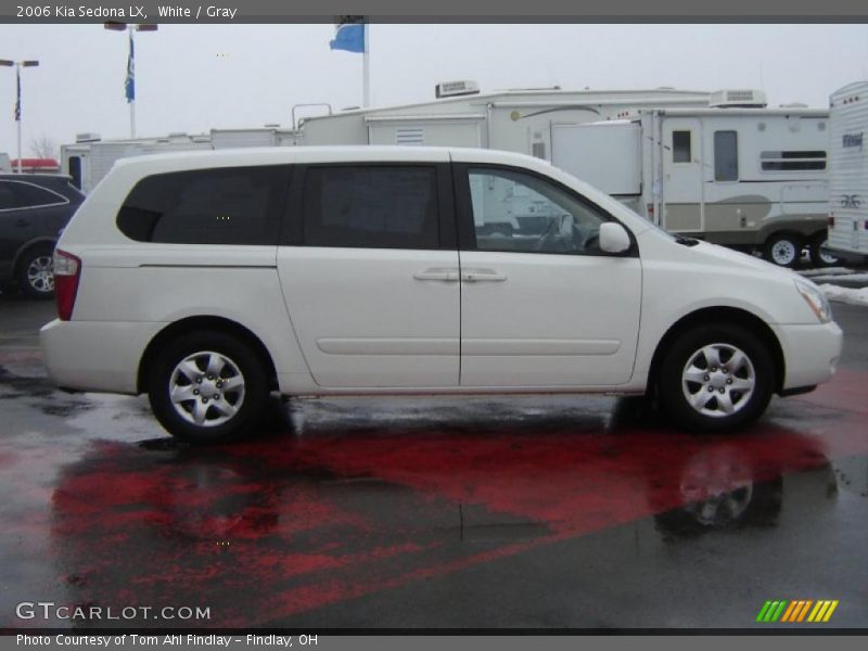 White / Gray 2006 Kia Sedona LX