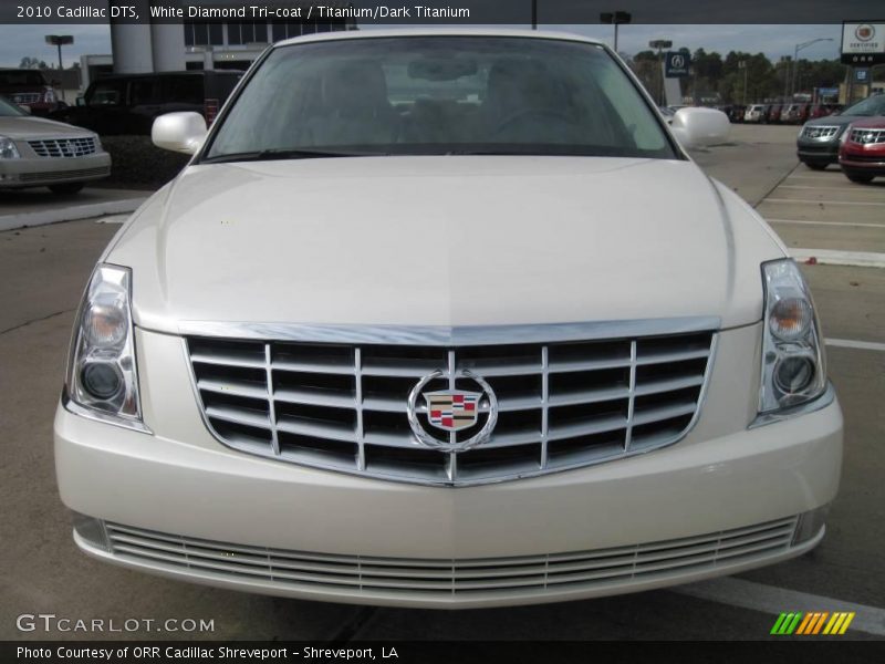 White Diamond Tri-coat / Titanium/Dark Titanium 2010 Cadillac DTS