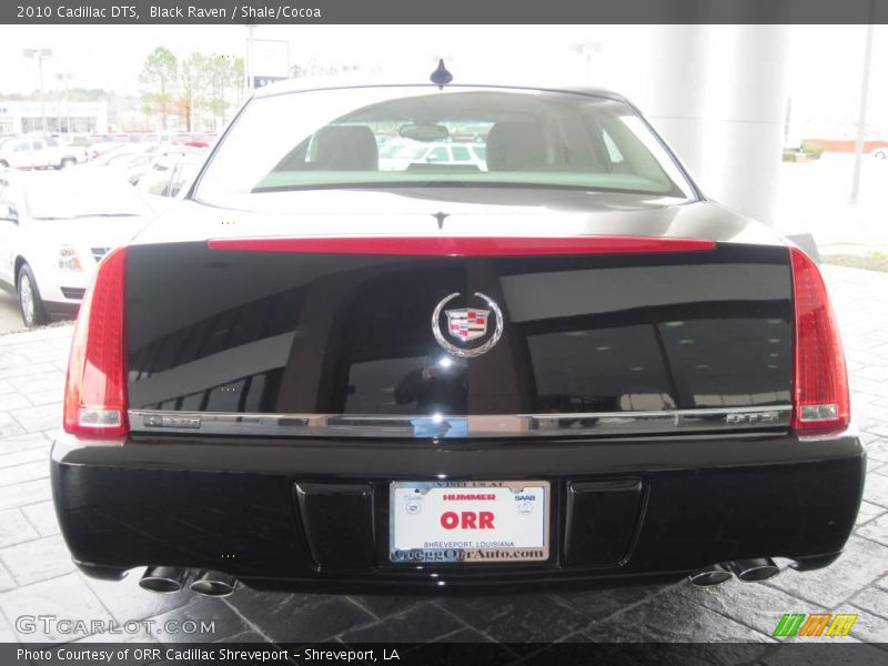Black Raven / Shale/Cocoa 2010 Cadillac DTS