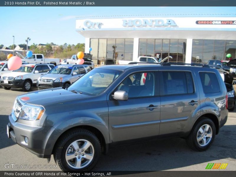 Polished Metal Metallic / Black 2010 Honda Pilot EX
