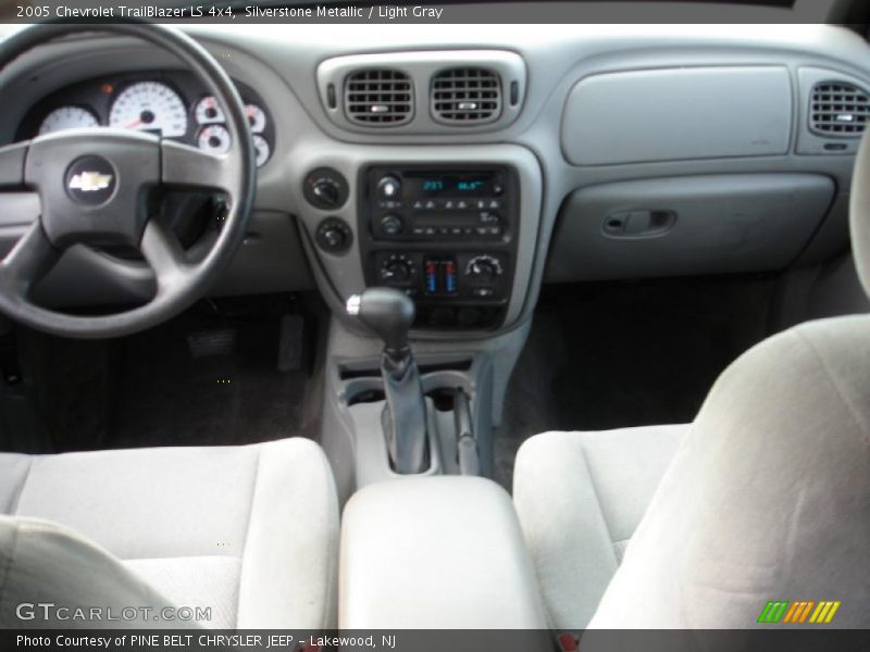 Silverstone Metallic / Light Gray 2005 Chevrolet TrailBlazer LS 4x4