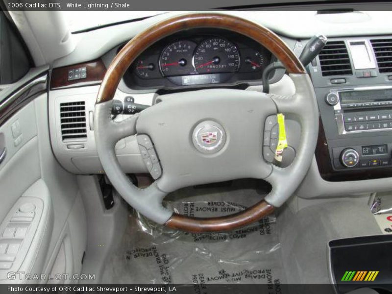 White Lightning / Shale 2006 Cadillac DTS