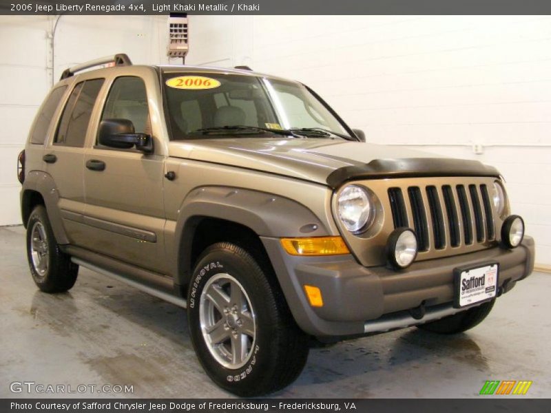 Light Khaki Metallic / Khaki 2006 Jeep Liberty Renegade 4x4