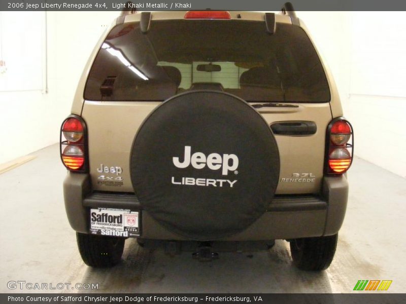 Light Khaki Metallic / Khaki 2006 Jeep Liberty Renegade 4x4
