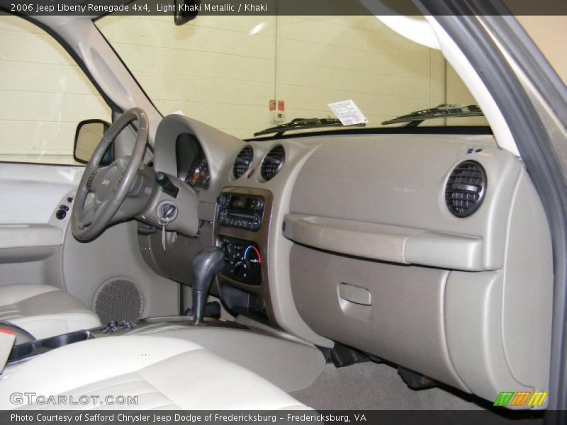 Light Khaki Metallic / Khaki 2006 Jeep Liberty Renegade 4x4