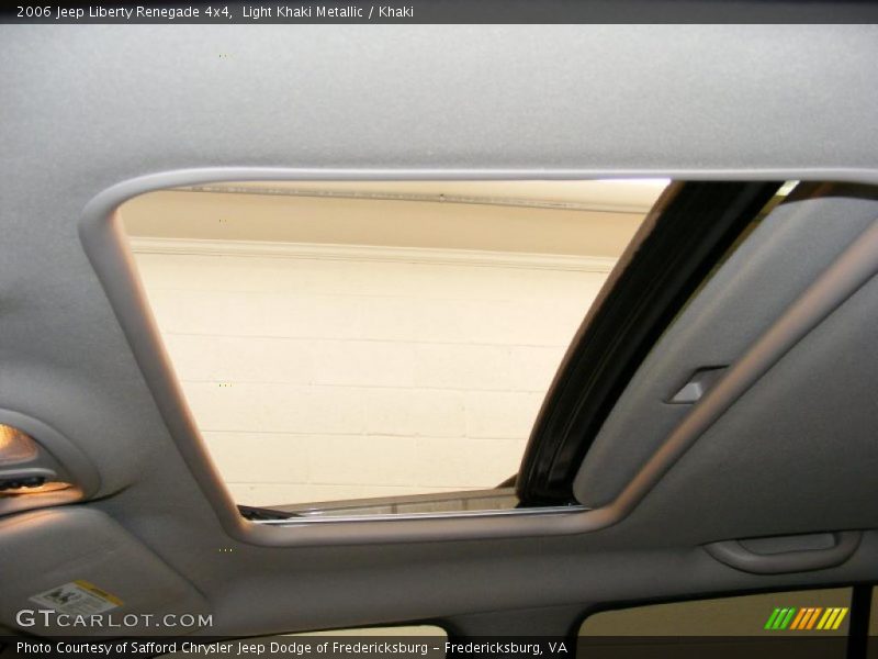 Light Khaki Metallic / Khaki 2006 Jeep Liberty Renegade 4x4