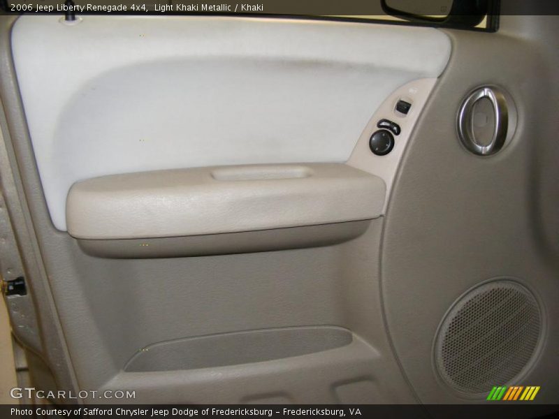 Light Khaki Metallic / Khaki 2006 Jeep Liberty Renegade 4x4
