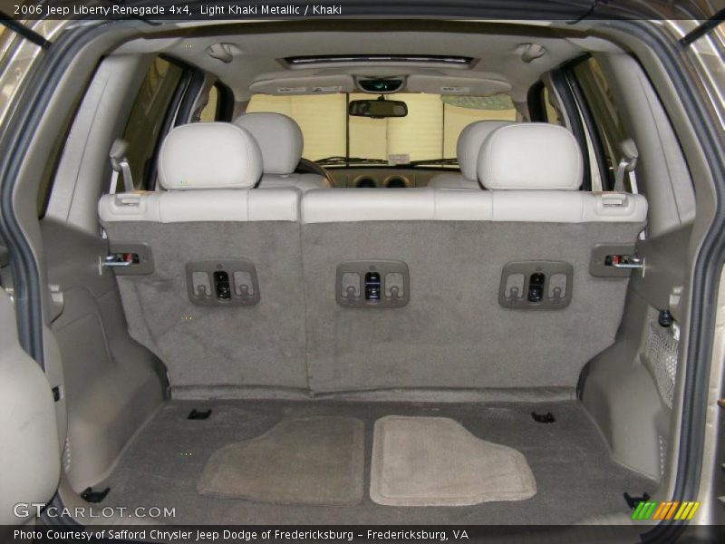 Light Khaki Metallic / Khaki 2006 Jeep Liberty Renegade 4x4