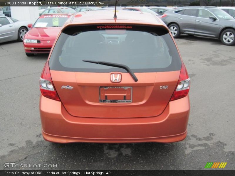 Blaze Orange Metallic / Black/Grey 2008 Honda Fit Sport