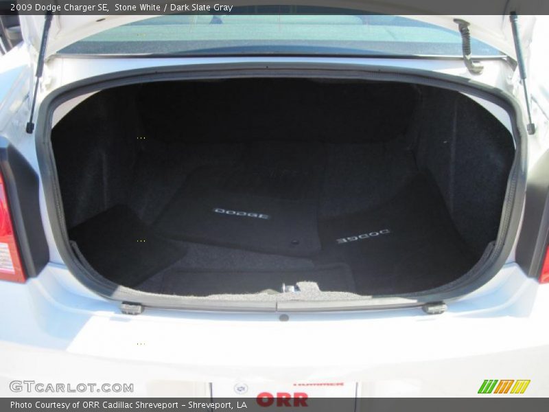 Stone White / Dark Slate Gray 2009 Dodge Charger SE
