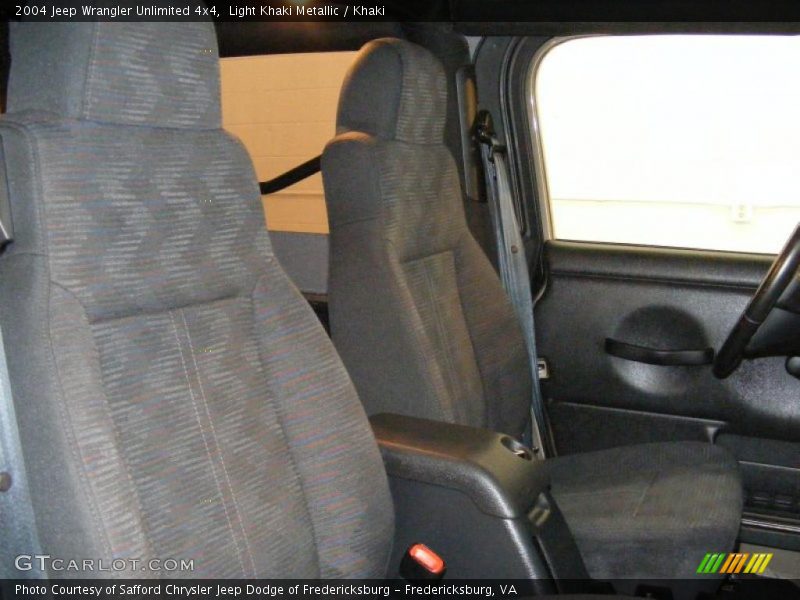 Light Khaki Metallic / Khaki 2004 Jeep Wrangler Unlimited 4x4