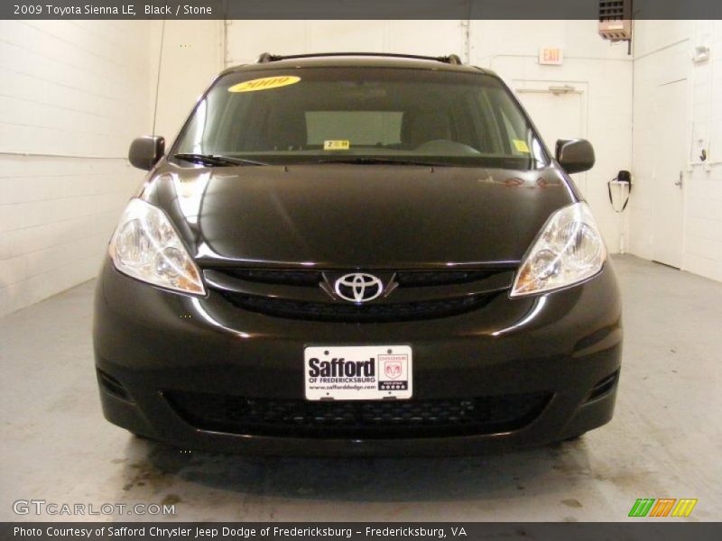 Black / Stone 2009 Toyota Sienna LE