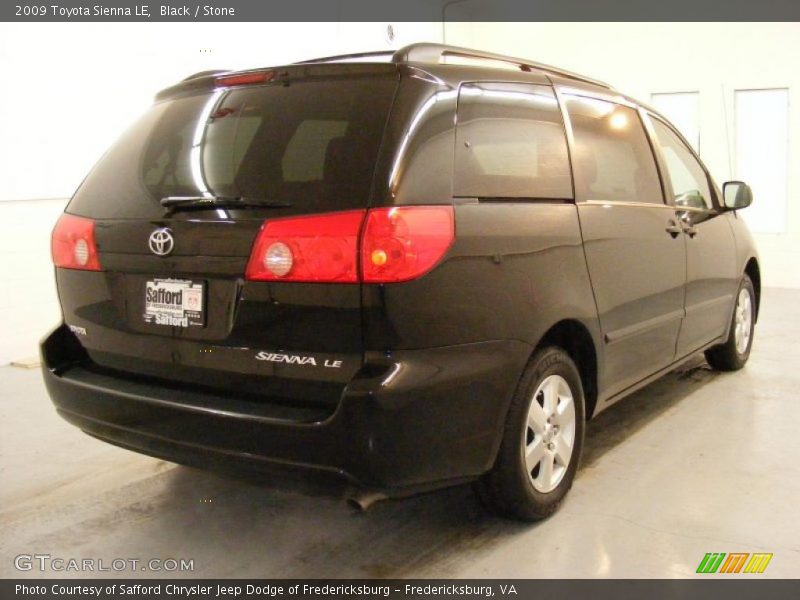 Black / Stone 2009 Toyota Sienna LE