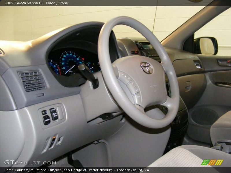 Black / Stone 2009 Toyota Sienna LE