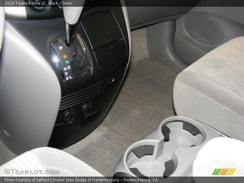 Black / Stone 2009 Toyota Sienna LE