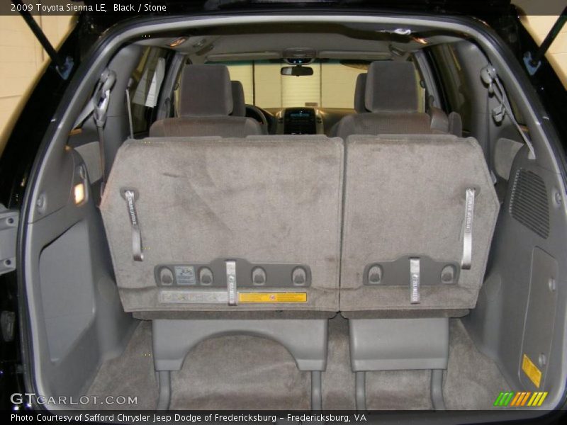 Black / Stone 2009 Toyota Sienna LE