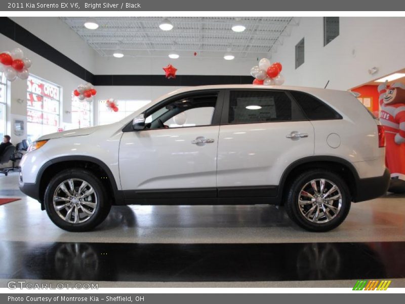 Bright Silver / Black 2011 Kia Sorento EX V6