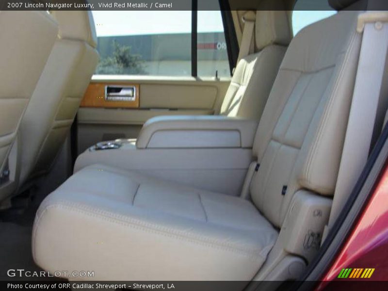 Vivid Red Metallic / Camel 2007 Lincoln Navigator Luxury