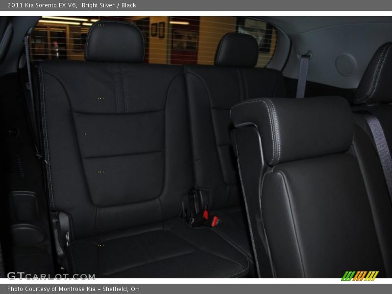 Bright Silver / Black 2011 Kia Sorento EX V6