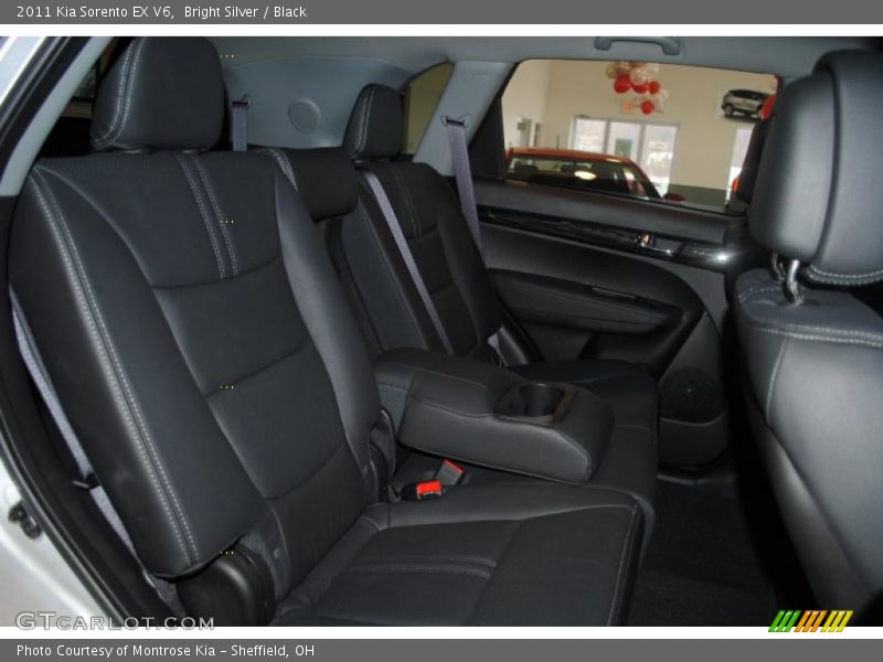 Bright Silver / Black 2011 Kia Sorento EX V6
