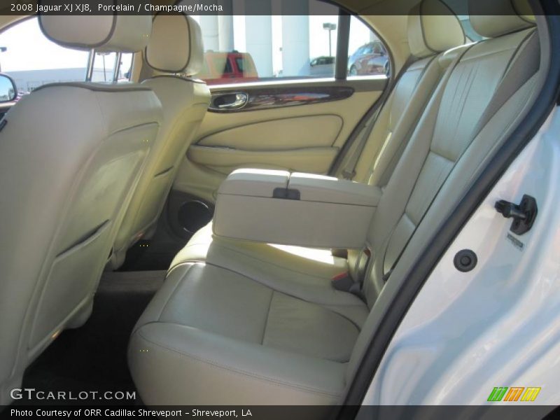Porcelain / Champagne/Mocha 2008 Jaguar XJ XJ8