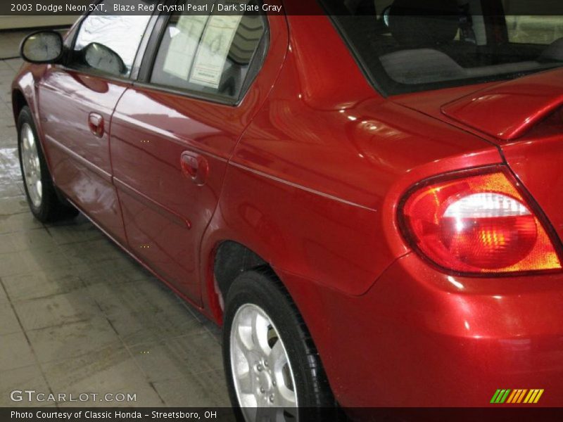 Blaze Red Crystal Pearl / Dark Slate Gray 2003 Dodge Neon SXT