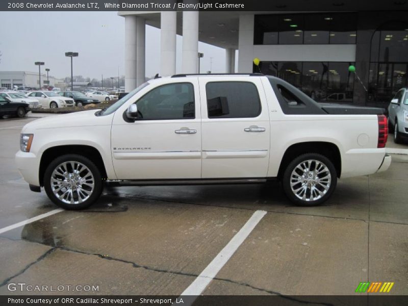 White Diamond Tricoat / Ebony/Light Cashmere 2008 Chevrolet Avalanche LTZ