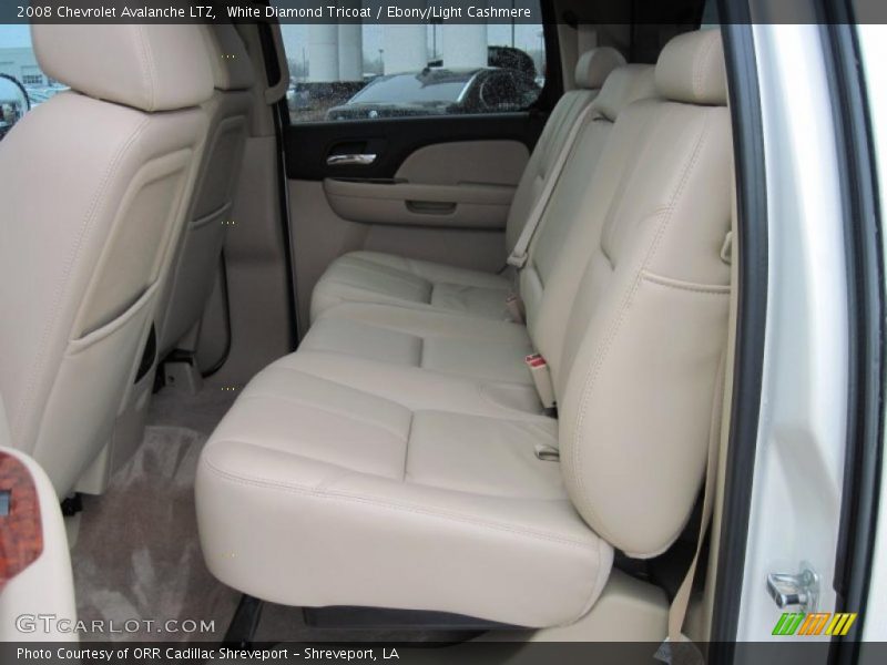 White Diamond Tricoat / Ebony/Light Cashmere 2008 Chevrolet Avalanche LTZ