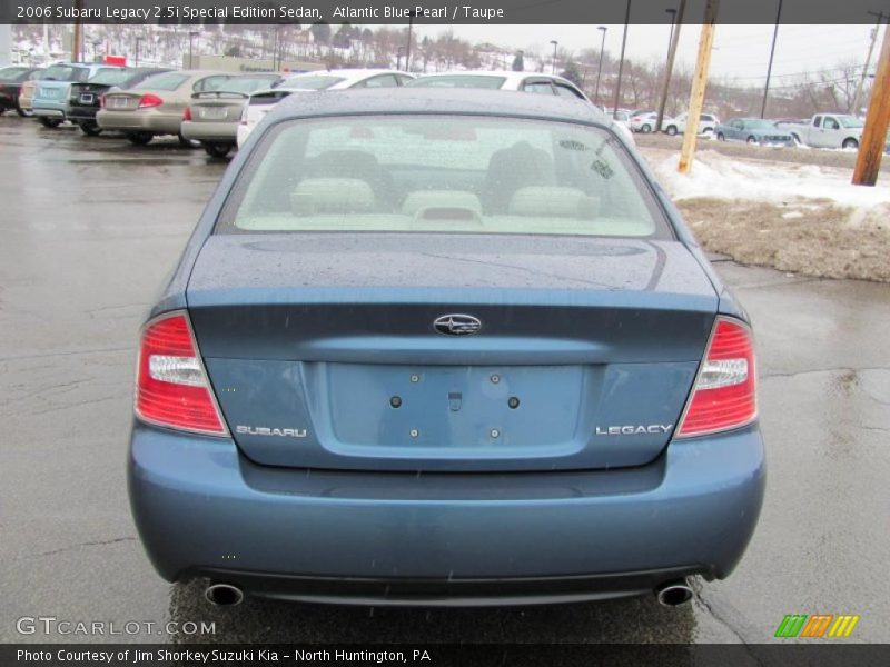Atlantic Blue Pearl / Taupe 2006 Subaru Legacy 2.5i Special Edition Sedan