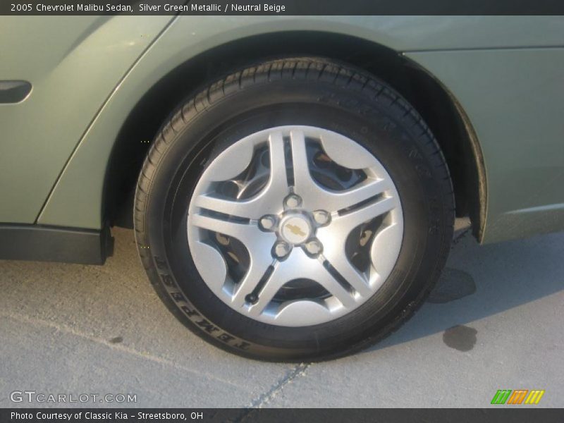 Silver Green Metallic / Neutral Beige 2005 Chevrolet Malibu Sedan