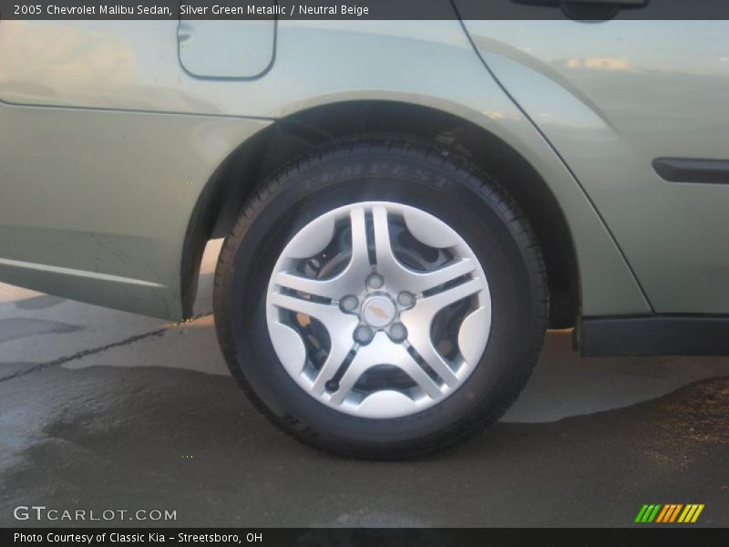 Silver Green Metallic / Neutral Beige 2005 Chevrolet Malibu Sedan